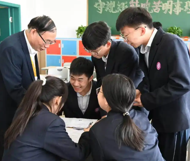 标签化问题校园树立完善的动态流动机制实施学期归纳评估 标签化问题校园树立完善的动态流动机制实施学期归纳评估